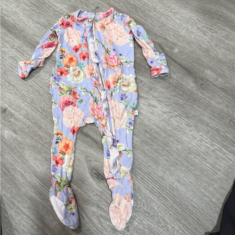 Posh Peanut Floral Footie in Purple and Pink - Picture 1 of 2
